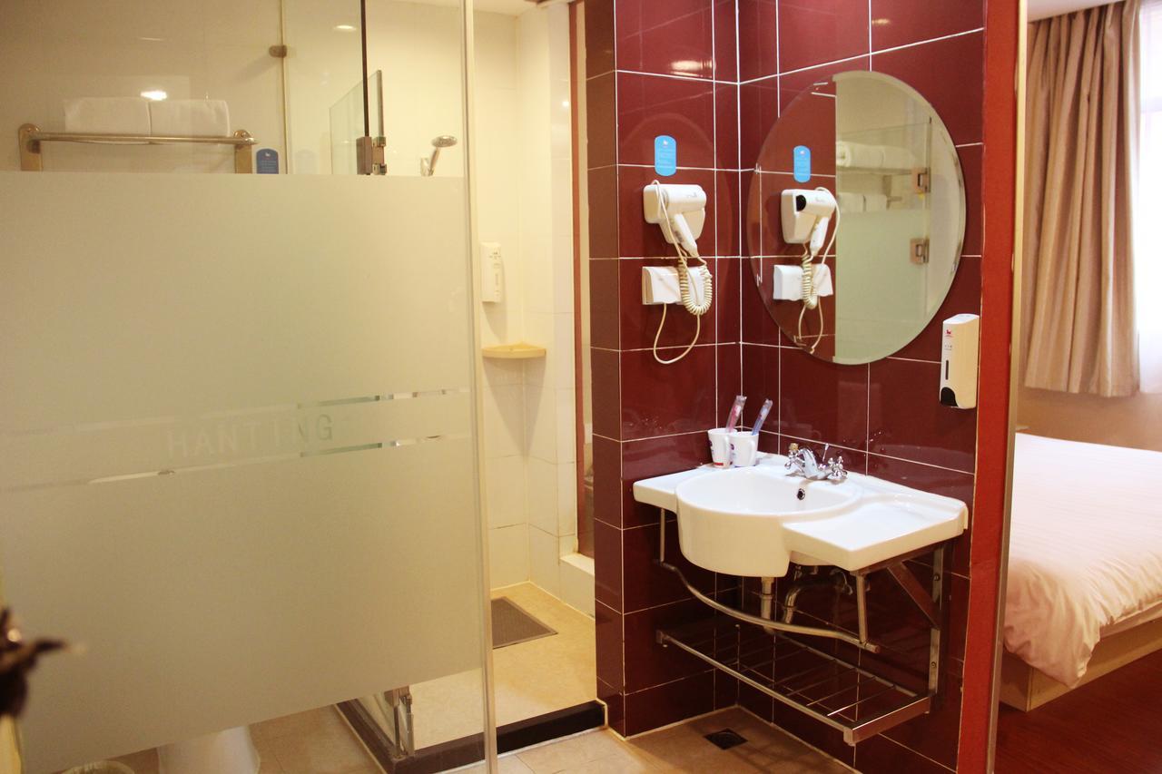 Hanting Express Shanghai Zhabei Park Branch מראה חיצוני תמונה